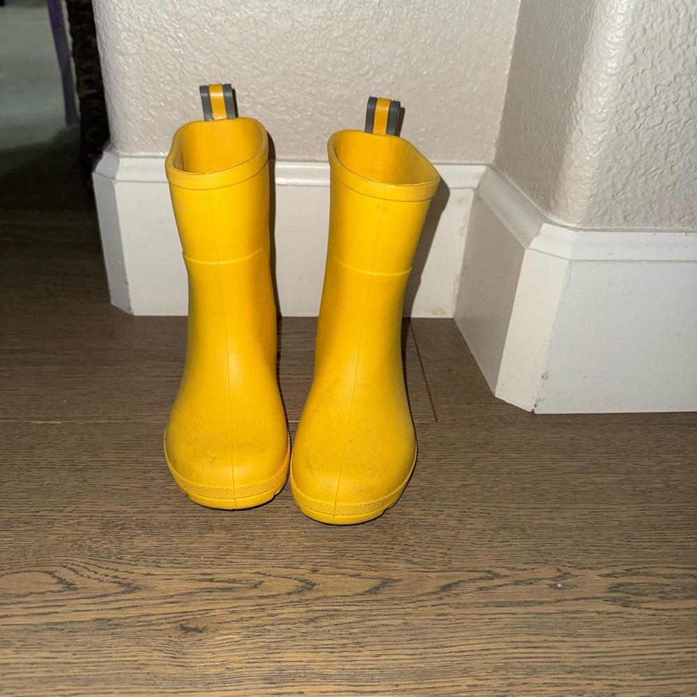 totes Kids Bright Yellow Waterproof Boots